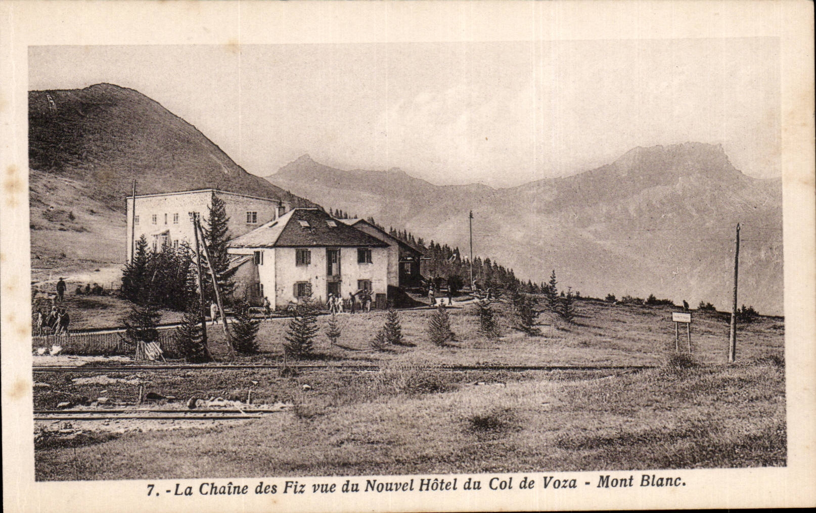 CPA Mont Blanc La chaine des Fiz vue du nouvel hotel du Col de Voza