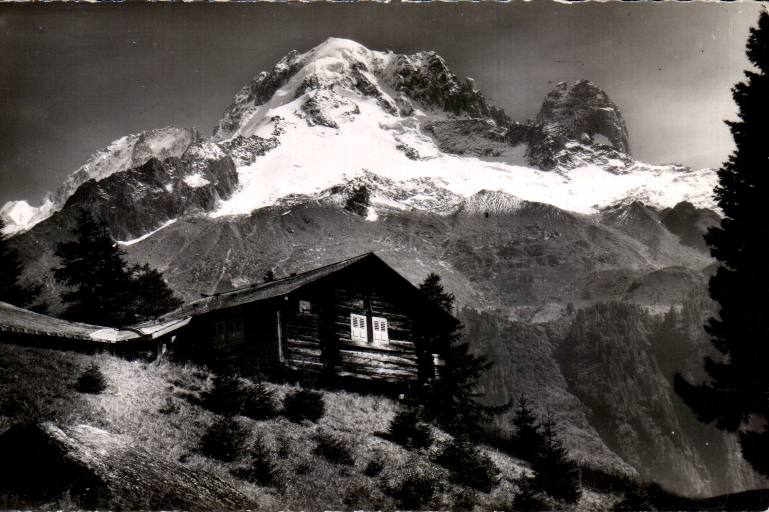 CPA With the country of Mont Blanc Savoyard Country cottage of the high mountain pastures