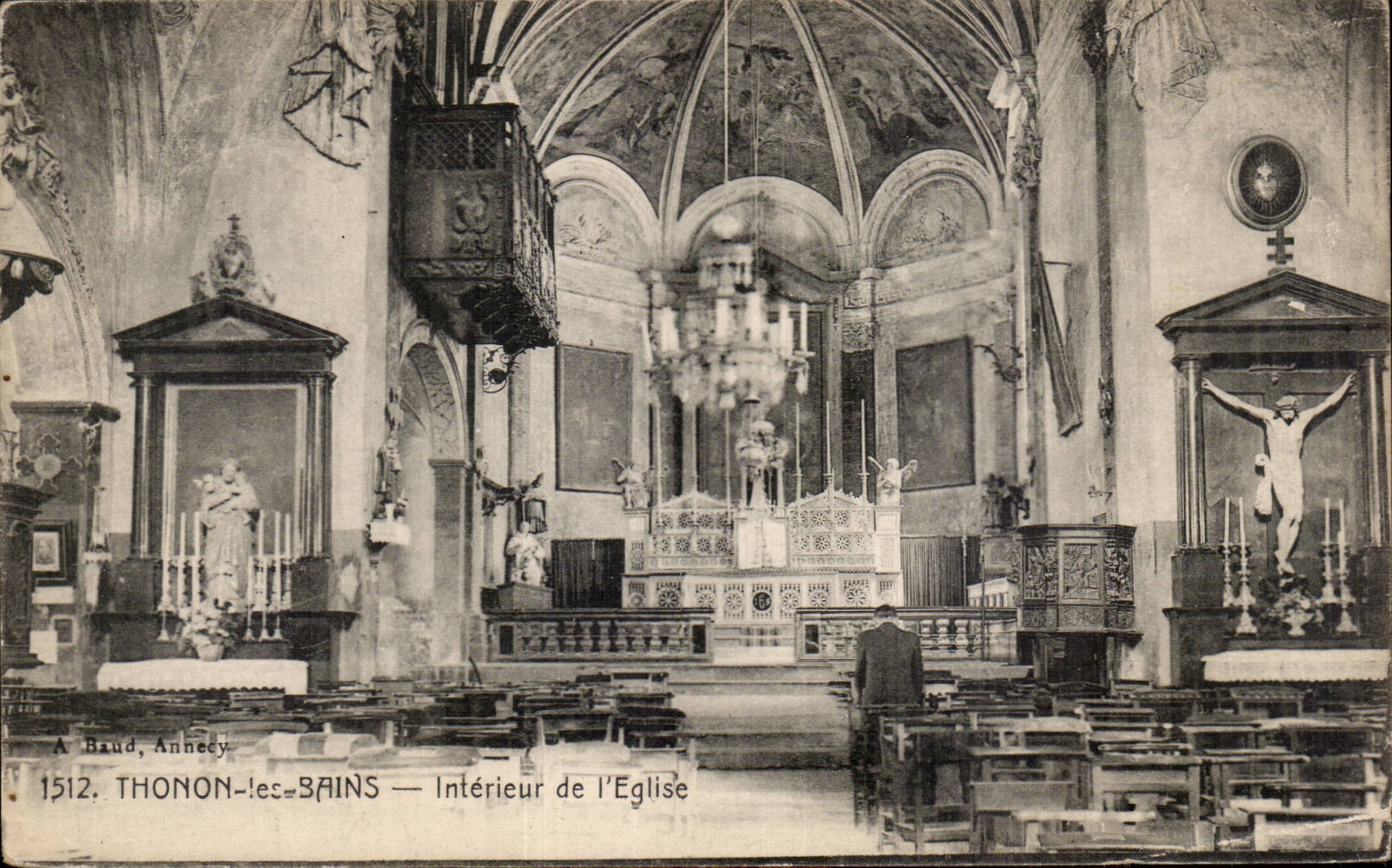 CPA Thonon les Bains Interior of the church
