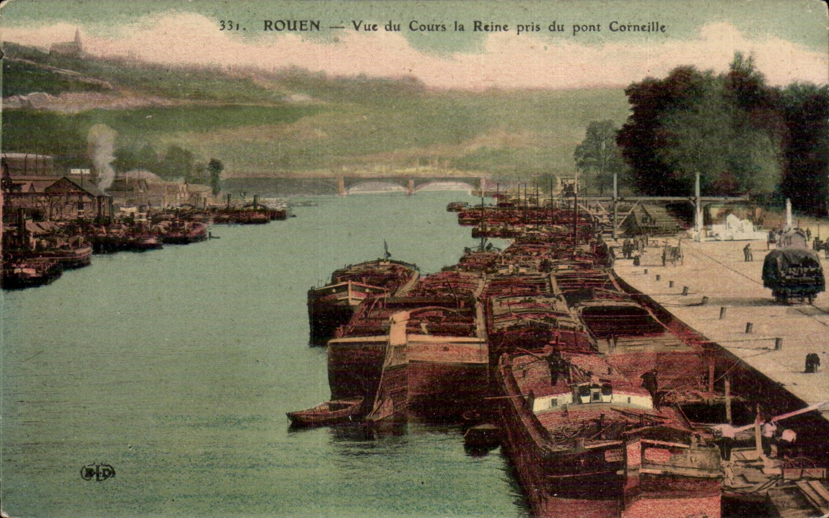 CPA Rouen Seen of the course the Queen taken of the bridge Crow