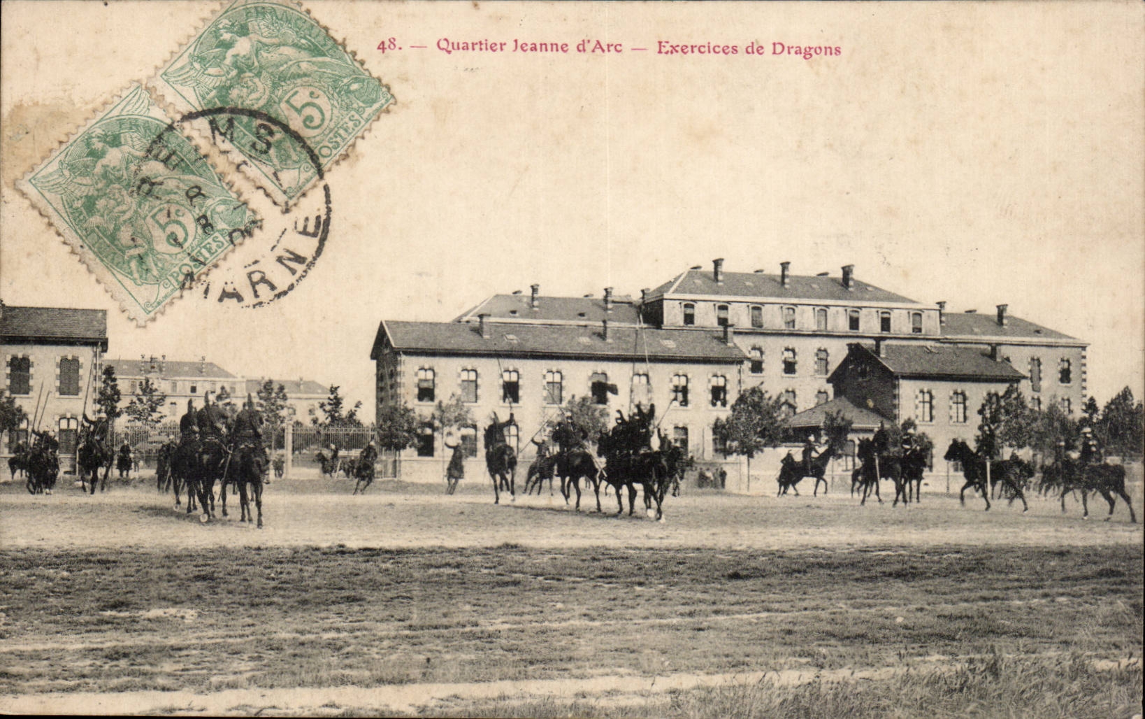 CPA Rheims District Jeanne d' Arc Exercises of Militaria Dragons