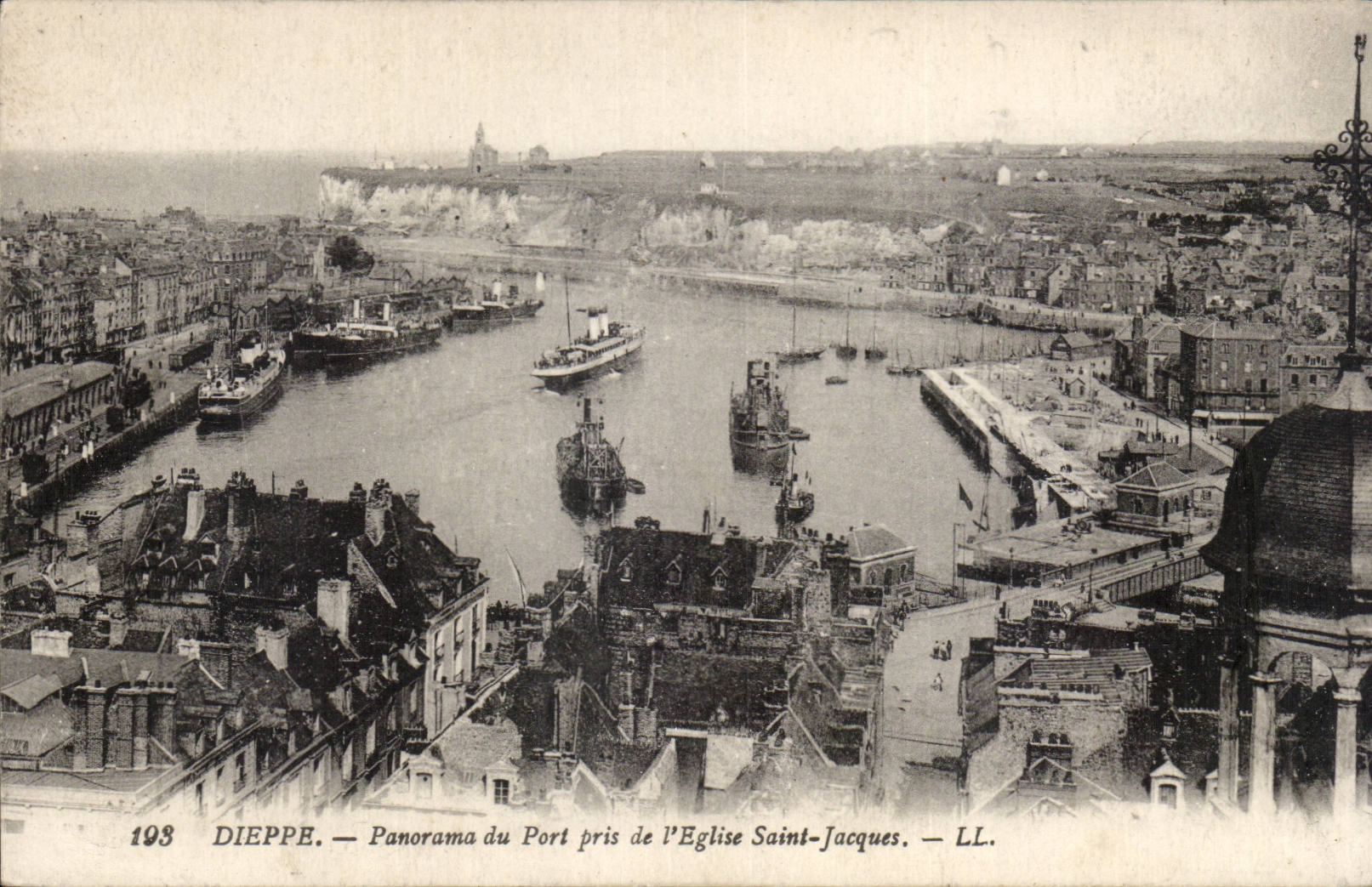 Dieppe - Arundel in before port - CPA
