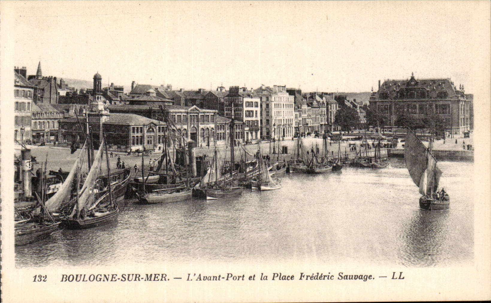 Boulogne on Sea - Before Port and the Wild Frederic - CPA