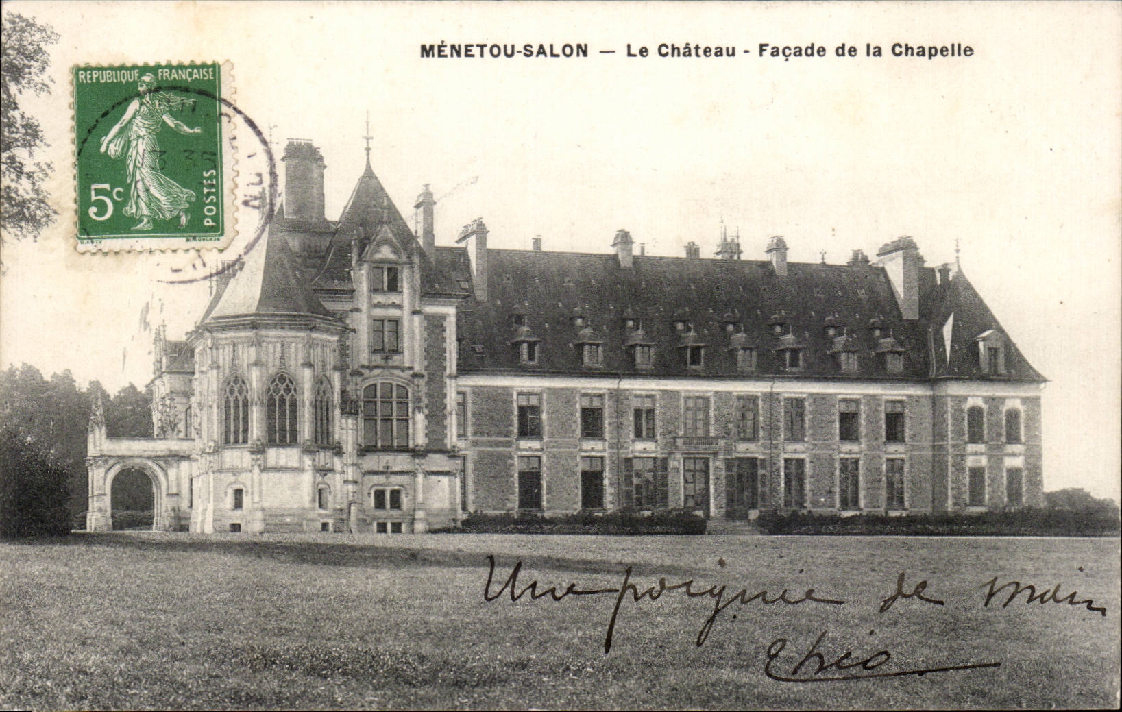 Menetou Living room - the Castle - Frontage of the Vault - CPA