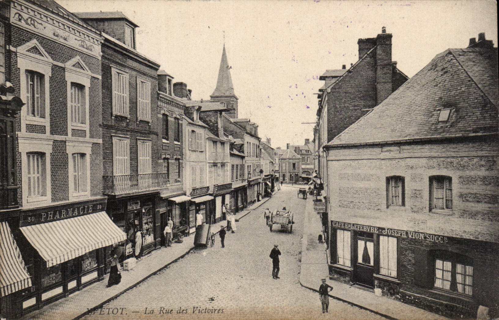 Yvetot it Street of the Victories - CPA