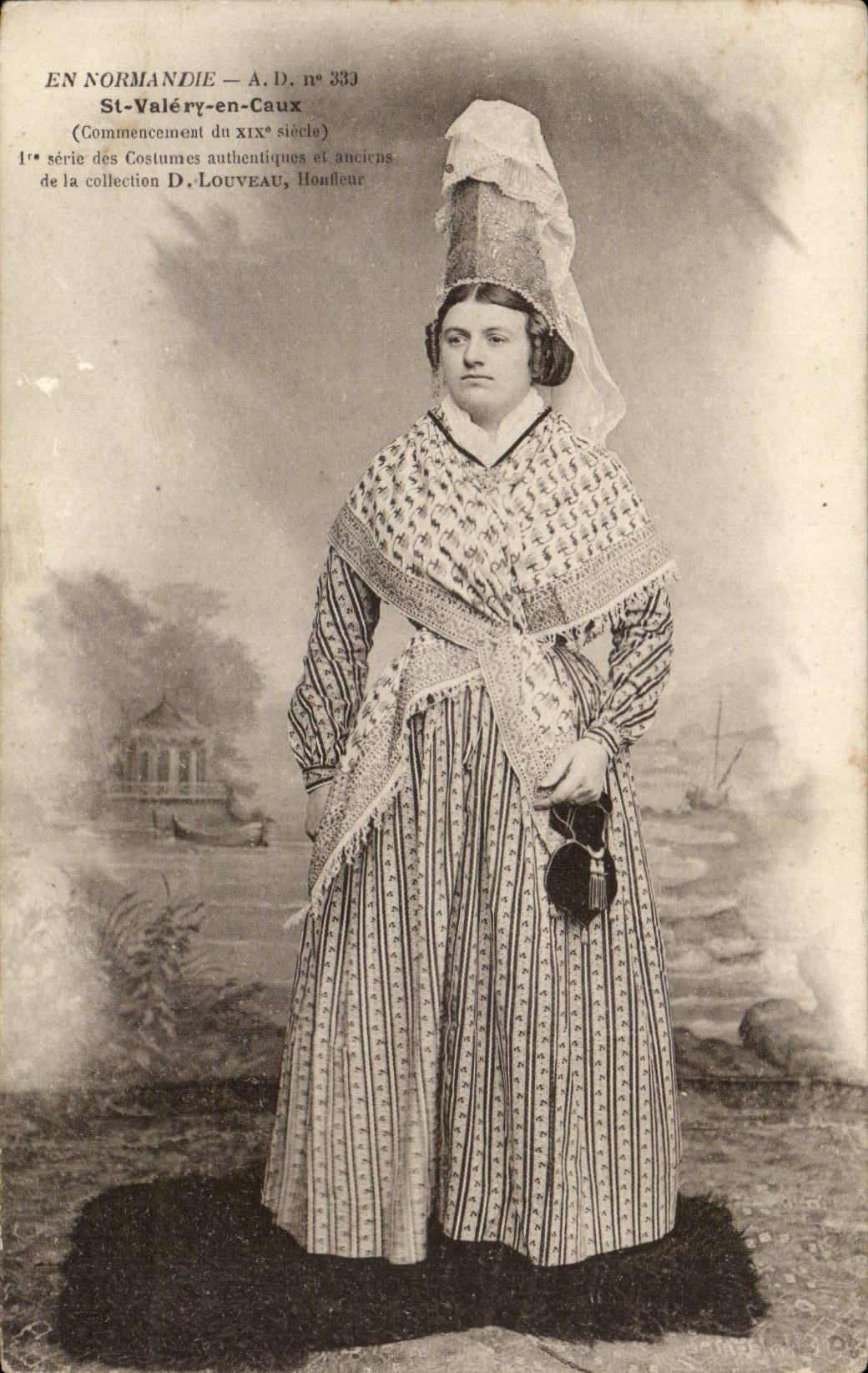 Folklore - Costumes Normandy - St Valery in Caux CPA