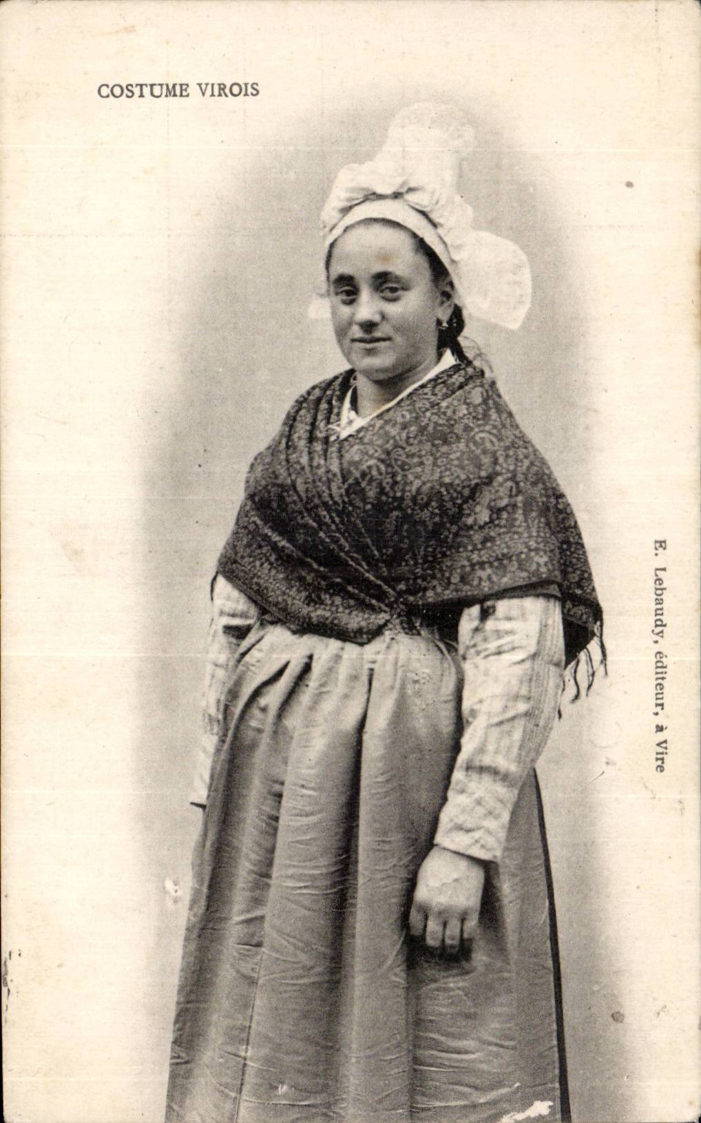 Folklore - Virois Costume - CPA