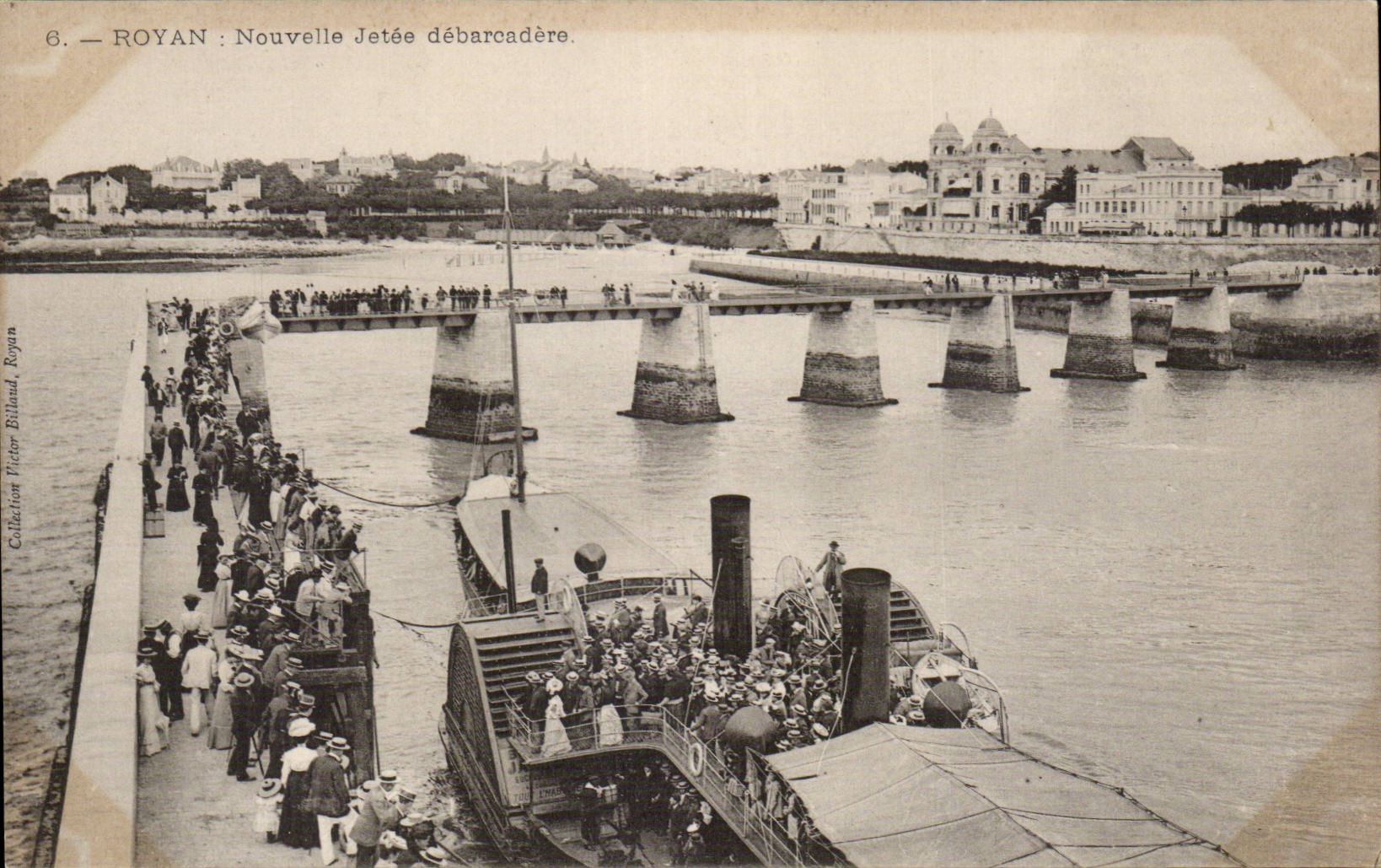 Muelle de descarga lanzado Royan de las noticias de CPA