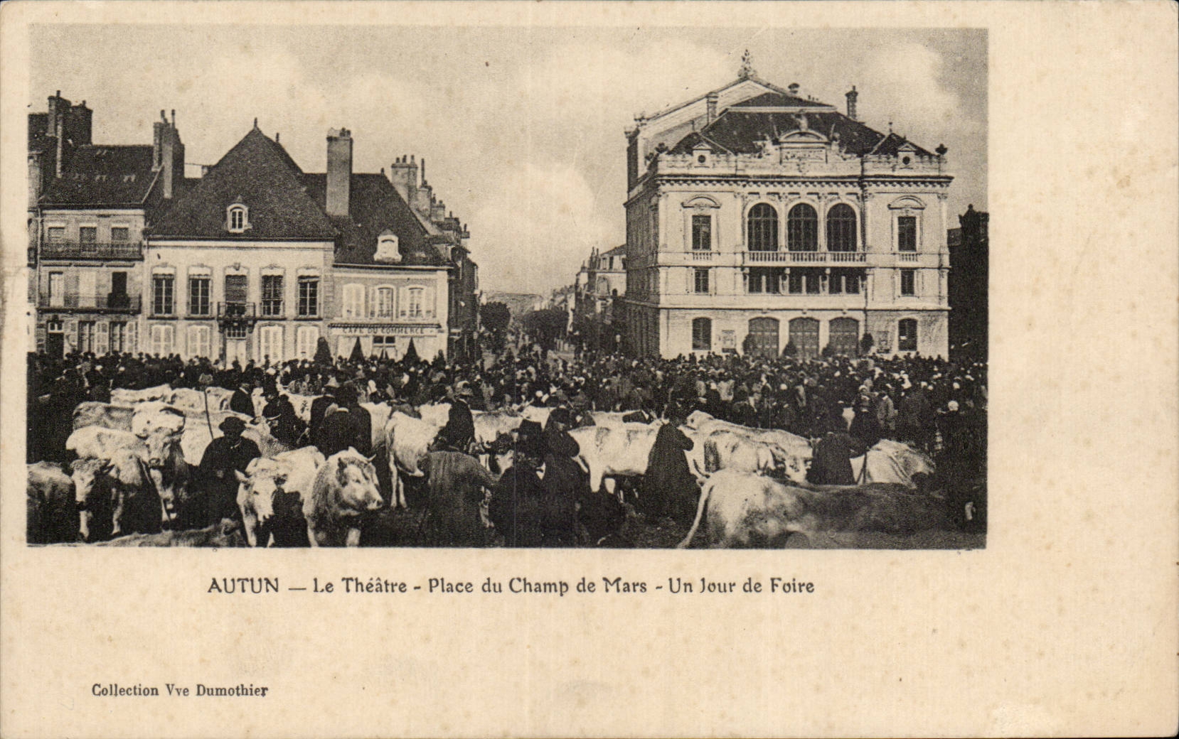 CPA Autun Le theater Places Champ de Mars One day of fair
