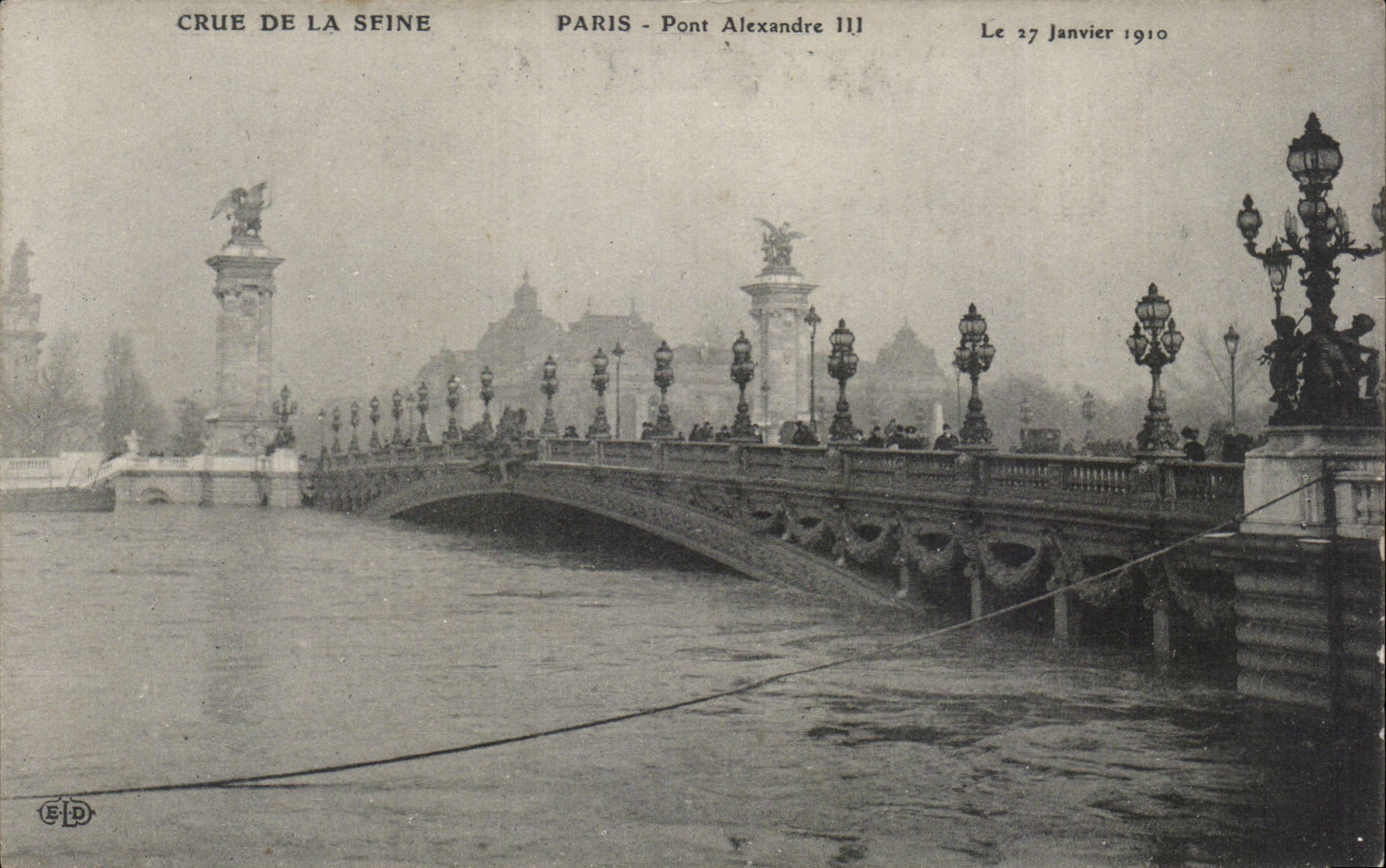 Raw CPA Paris of the Seine Bridge Alexandre III on January 27th  1910