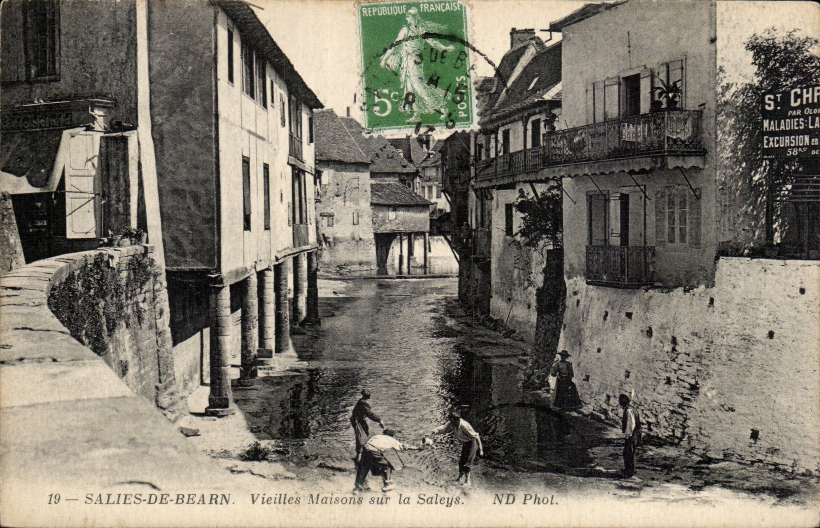 CPA Dirtied of Bearn Old women houses on Saleys