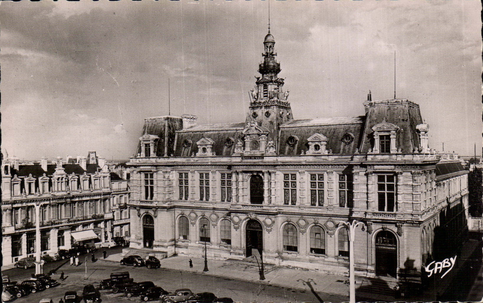 CPSM Poitiers the town hall