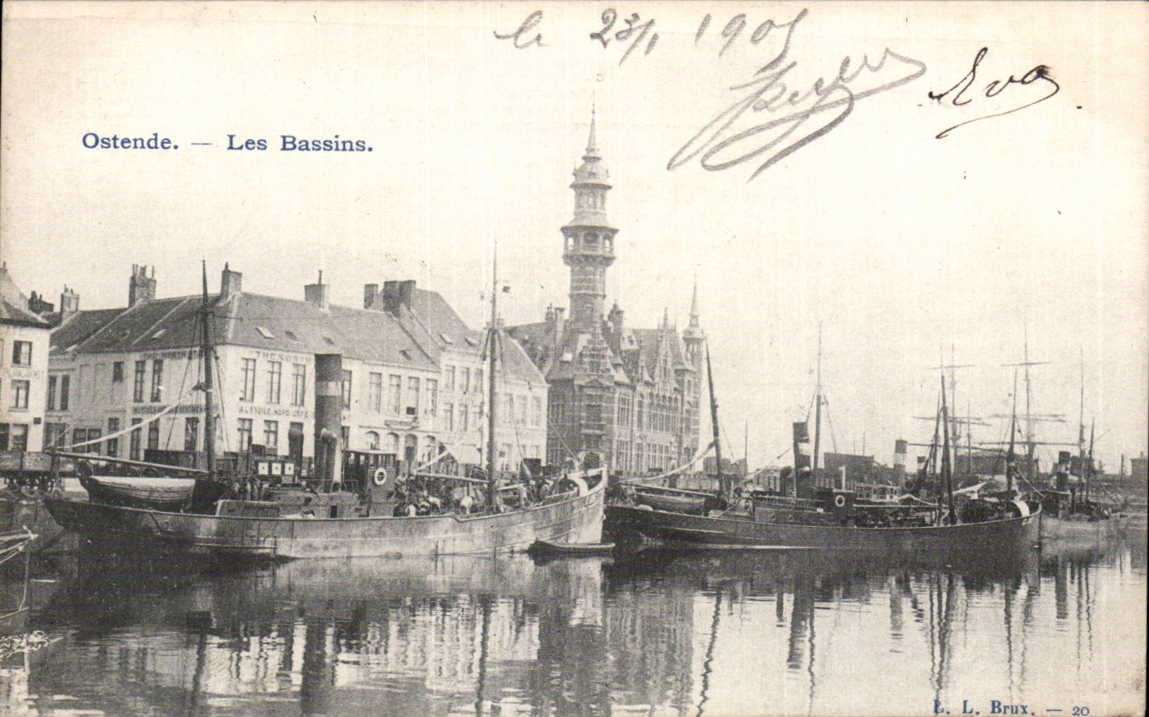 CPA Belgium Ostend the basins Boats