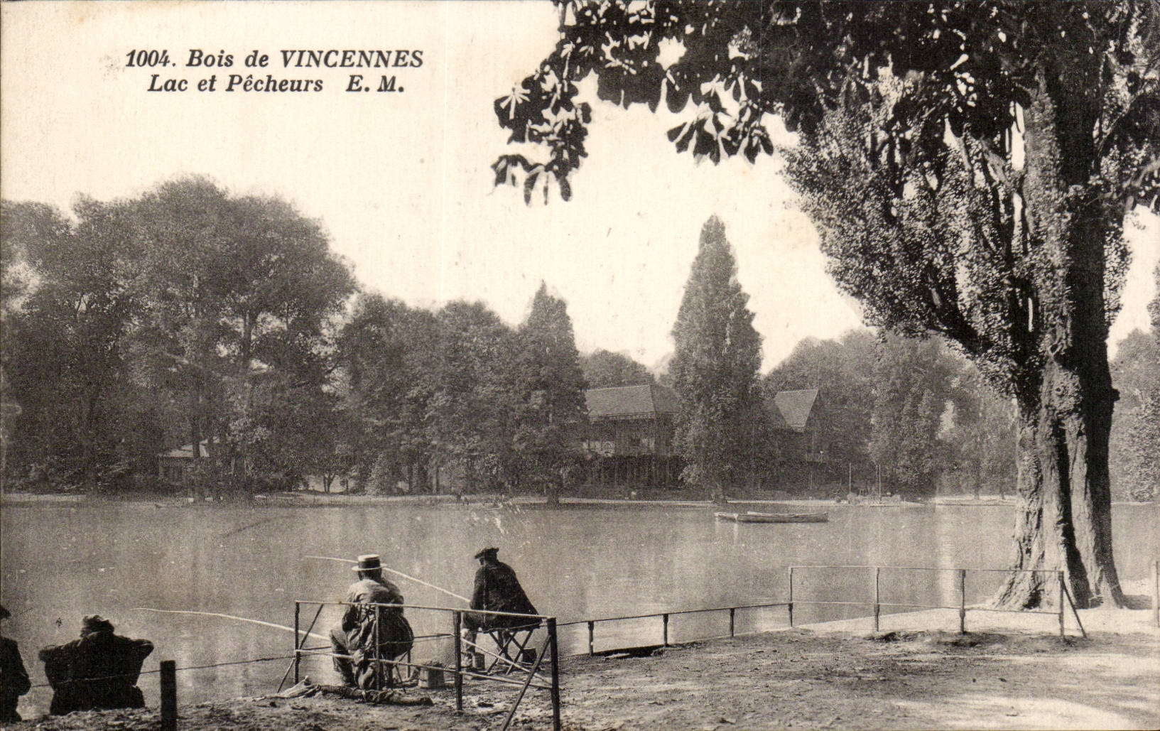 CPA Wood of Vincennes Lake and sinners