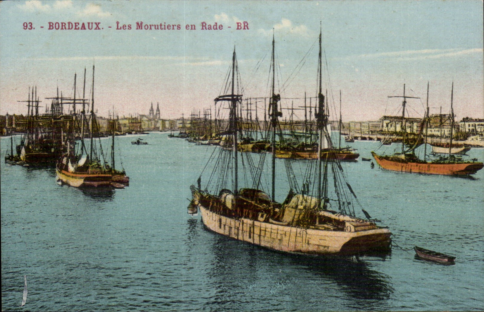 CPA Bordeaux cod-fishing boats in roads