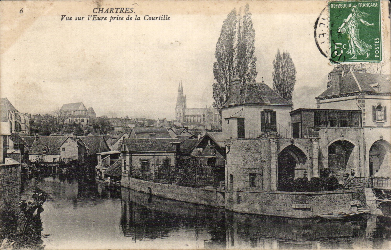 CPA Chartres Seen on the Eure taken of Courtille