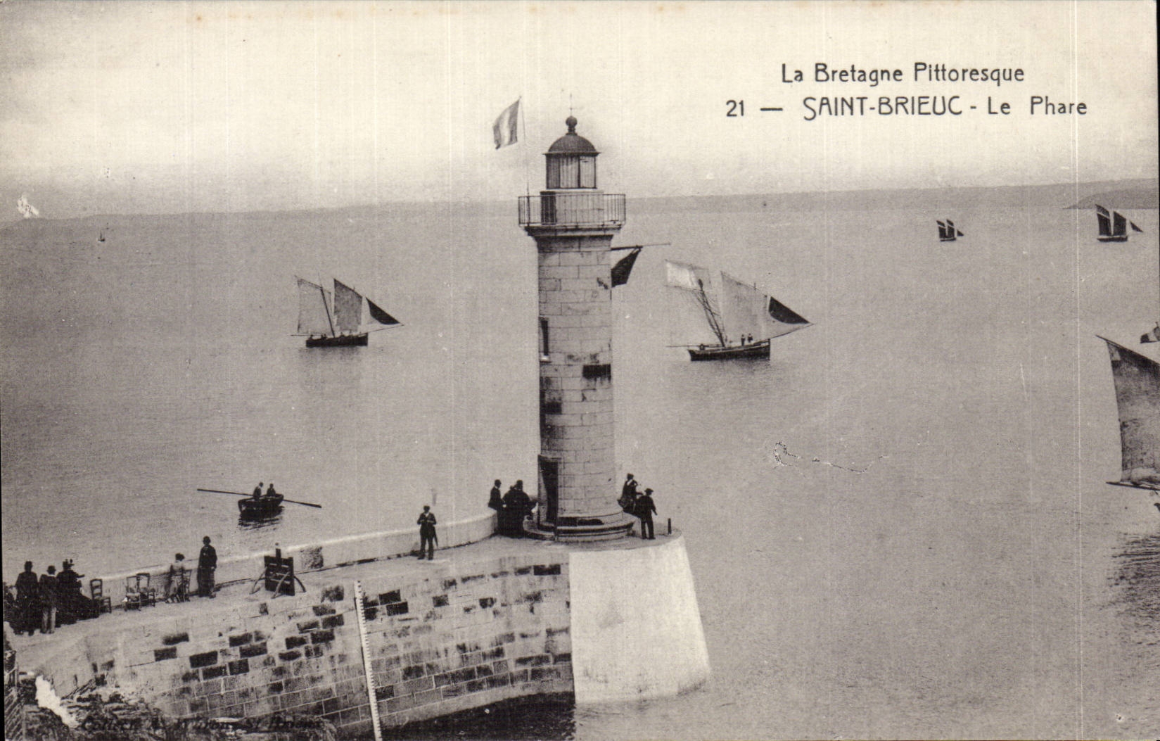 CPA Saint Brieuc Le Lighthouse headlight