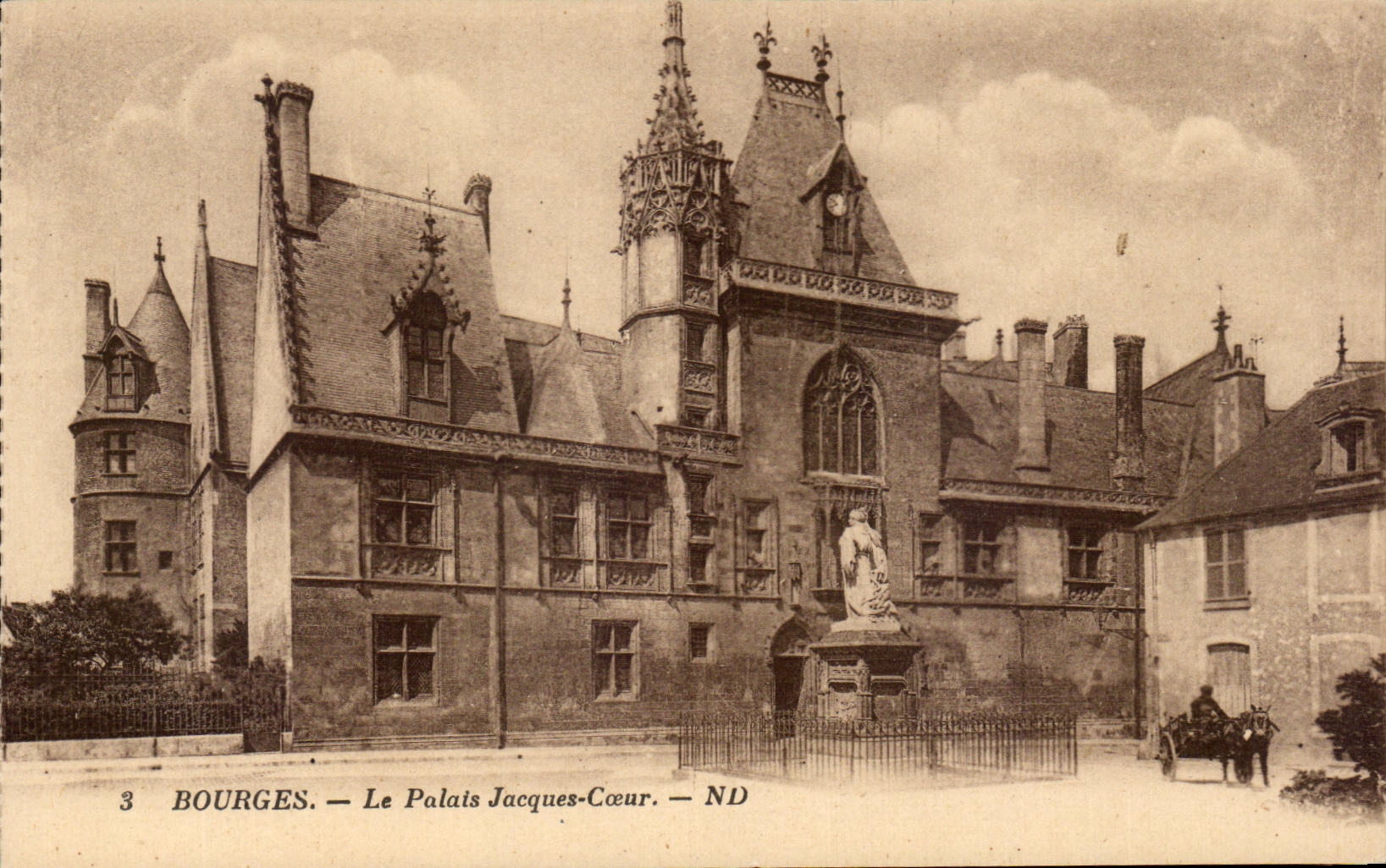 Corazon de Jacques del paladar de CPA Bourges