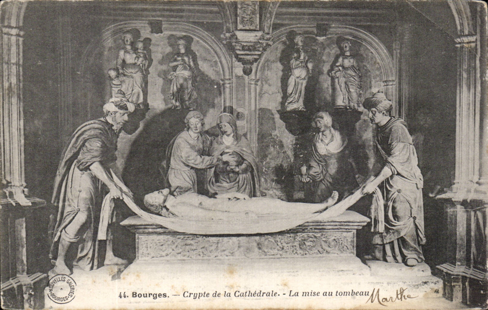 CPA Bourges Crupte de la catedral el ajuste a la tumba