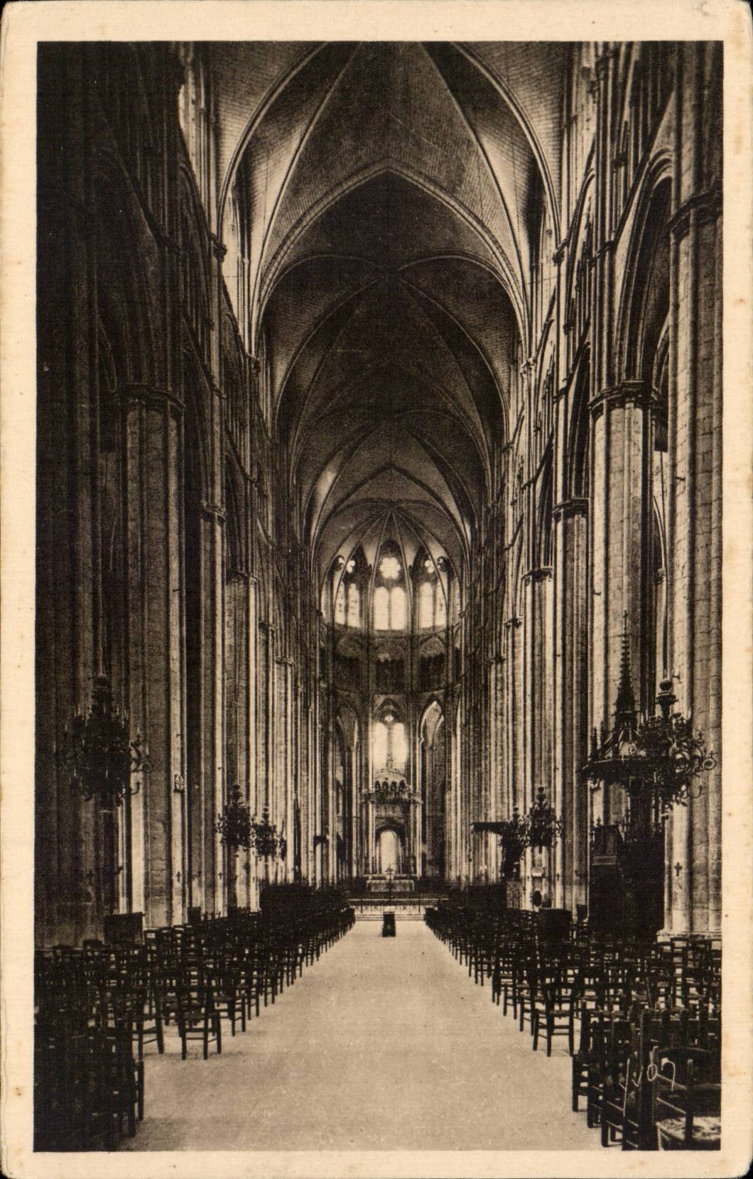 CPA Bourges la catedral el gran cubo