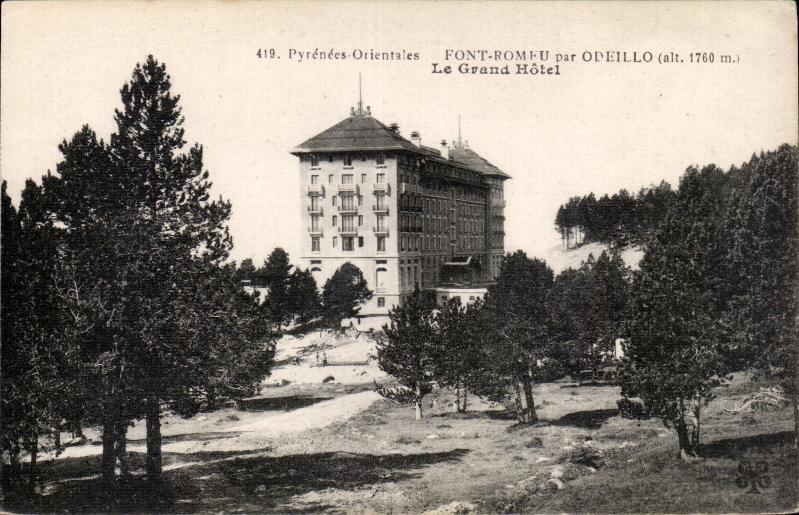 CPA Make Romeu by Odeillo Le large hotel