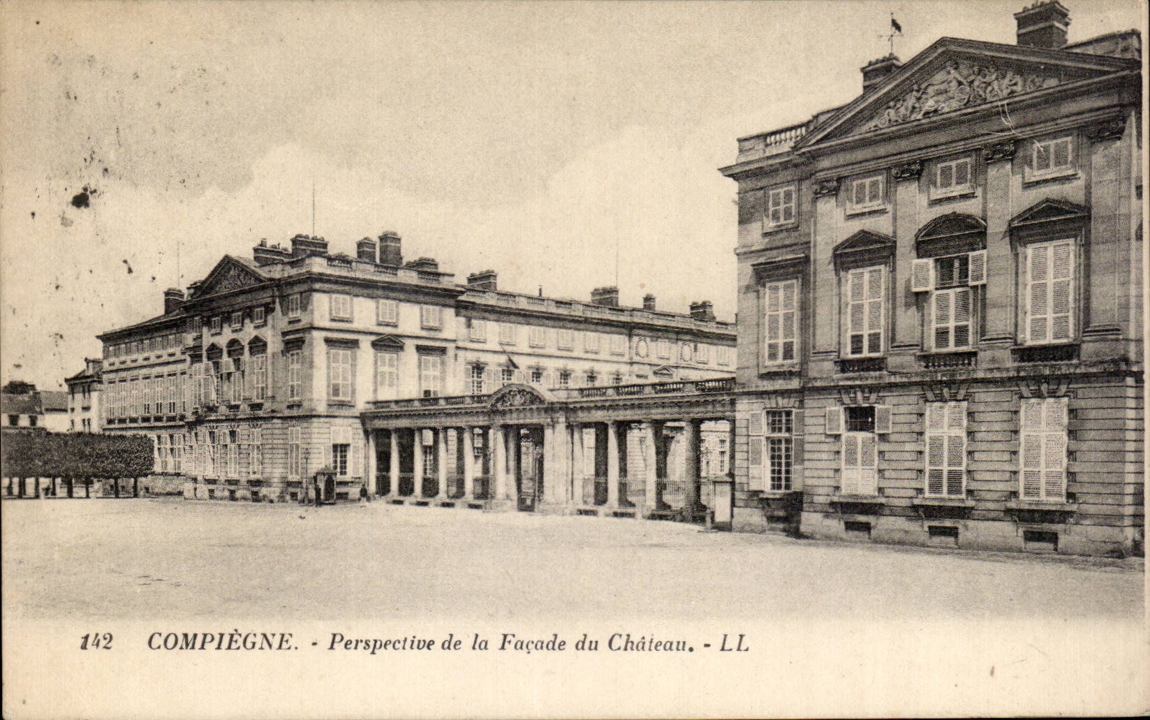 Opinion de CPA Compiegne del ataque frontal del castillo