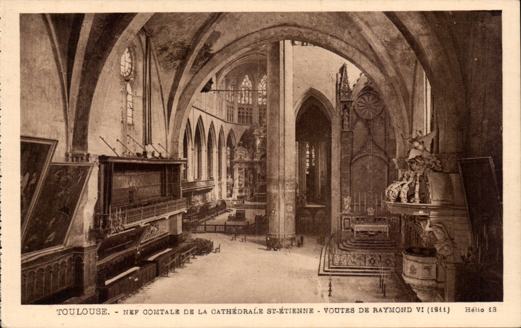 CPA Toulouse Nave comtale of the cathedral St Etienne