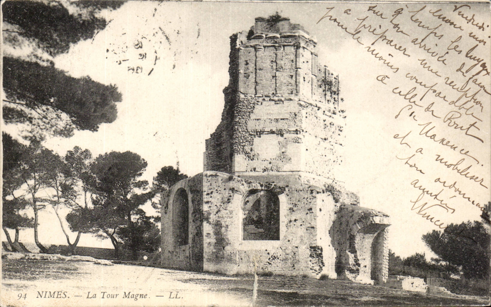 CPA Nimes la torre de Magne