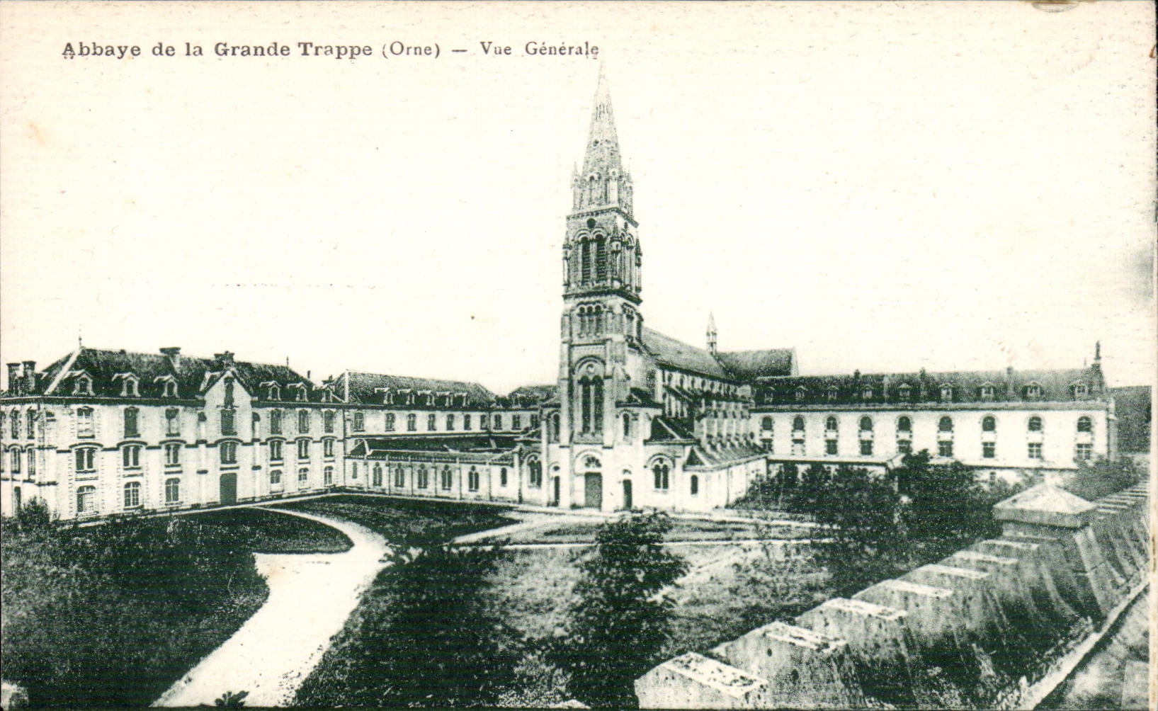 CPA Abbaye de la grande Trappe Vue generale