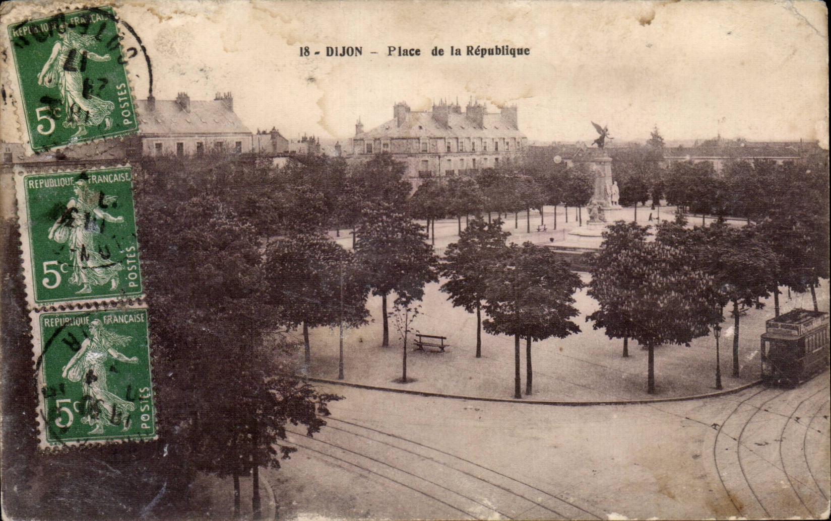 CPA Dijon Places Republic