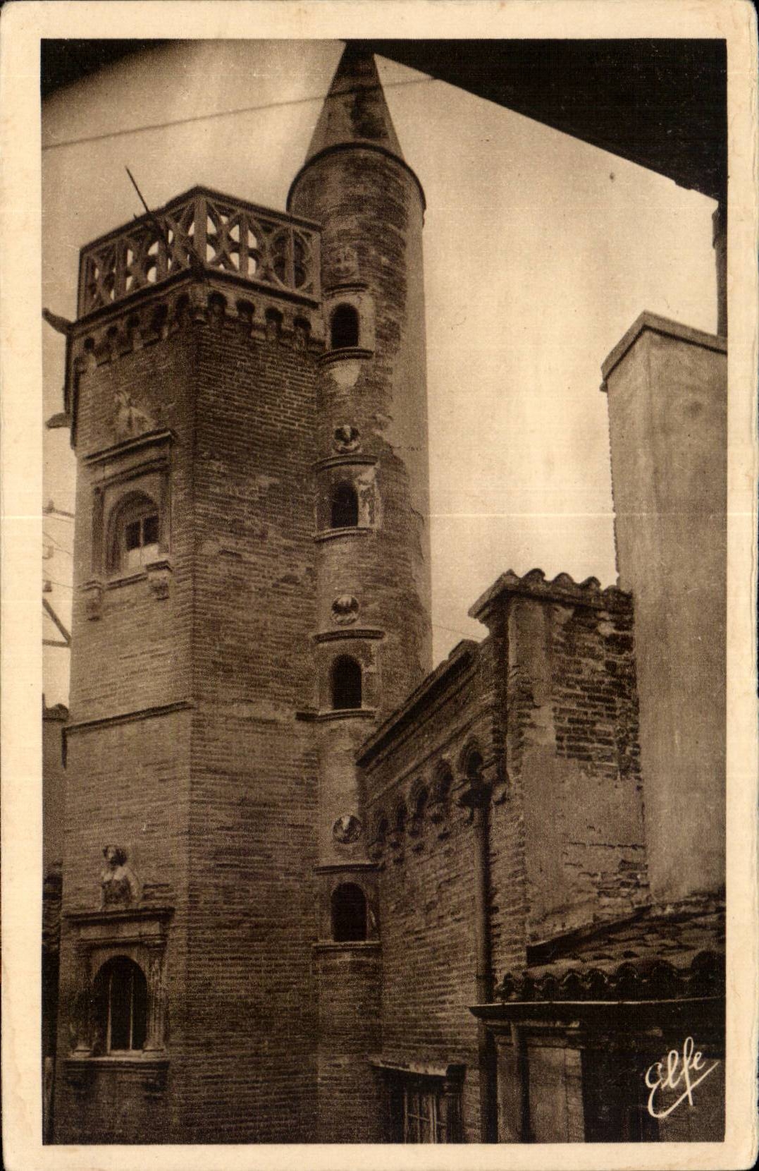 CPA Toulouse Tour du Capitoul Arnaud de Brucelles 