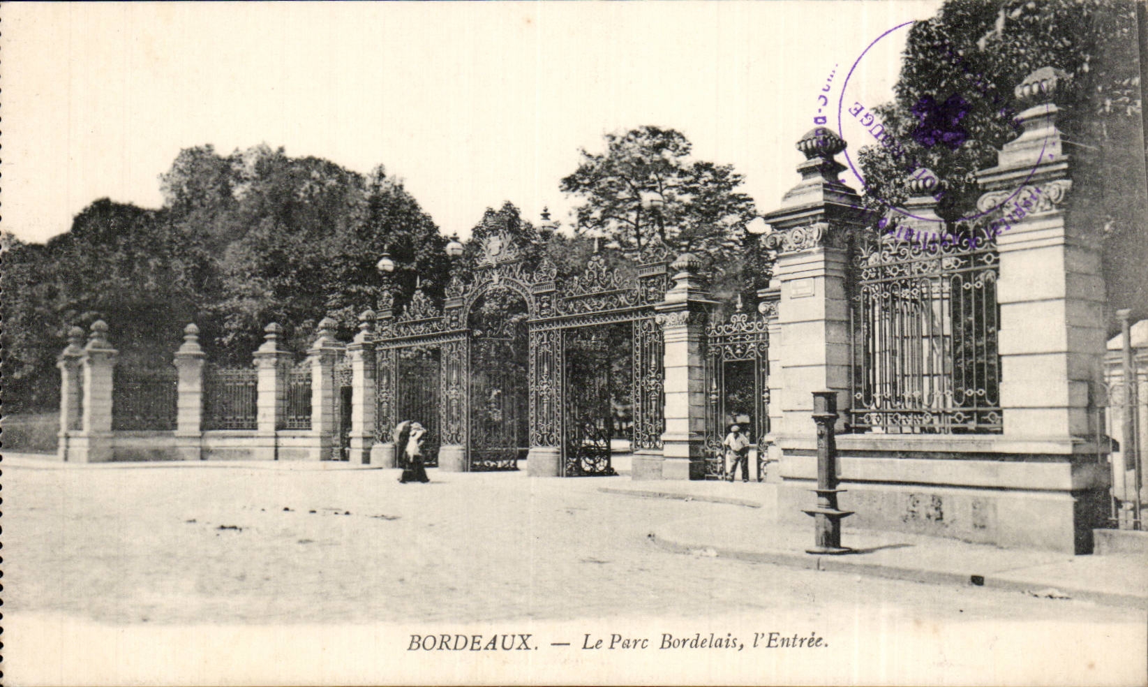 CPA Bordeaux Le park of Bordeaux Entering