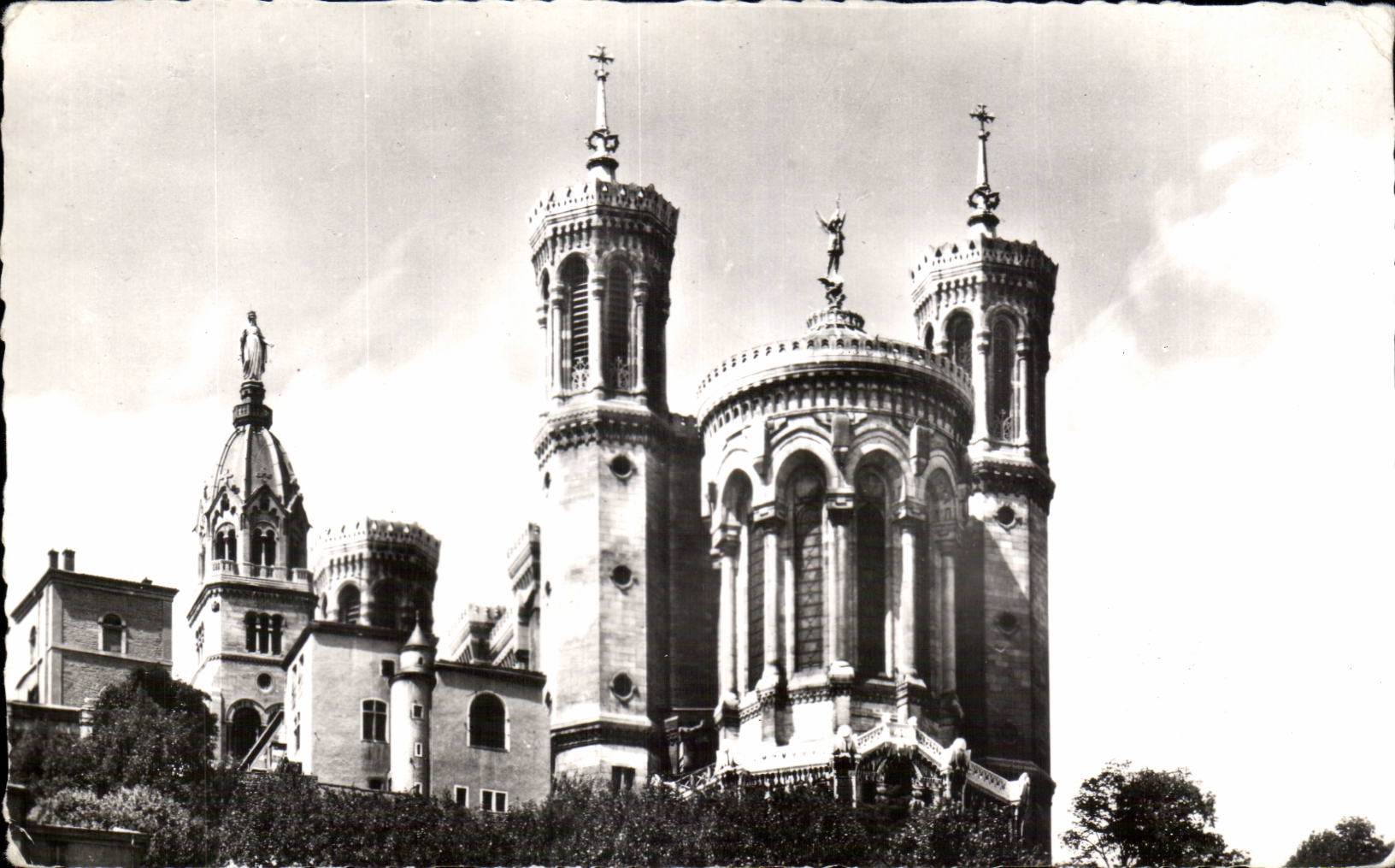 CPSM Lyon towers of the basilica of Fourviere