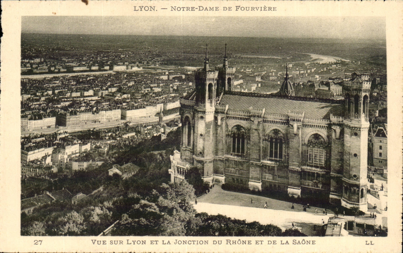 CPA Lyon Seen on Lyon and the junction of the Rhone and the Saone