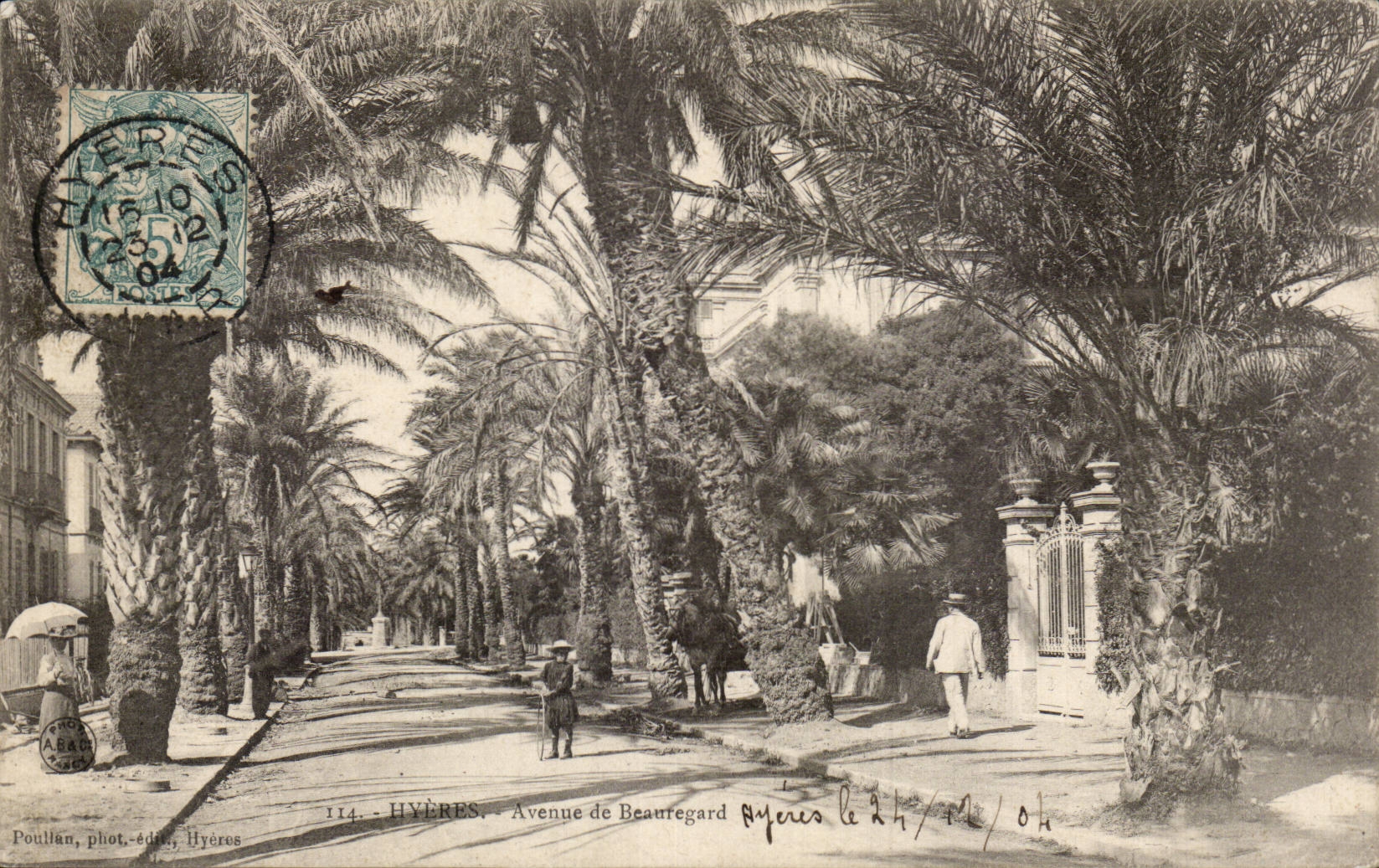 Avenida de CPA Hyeres de Beauregard
