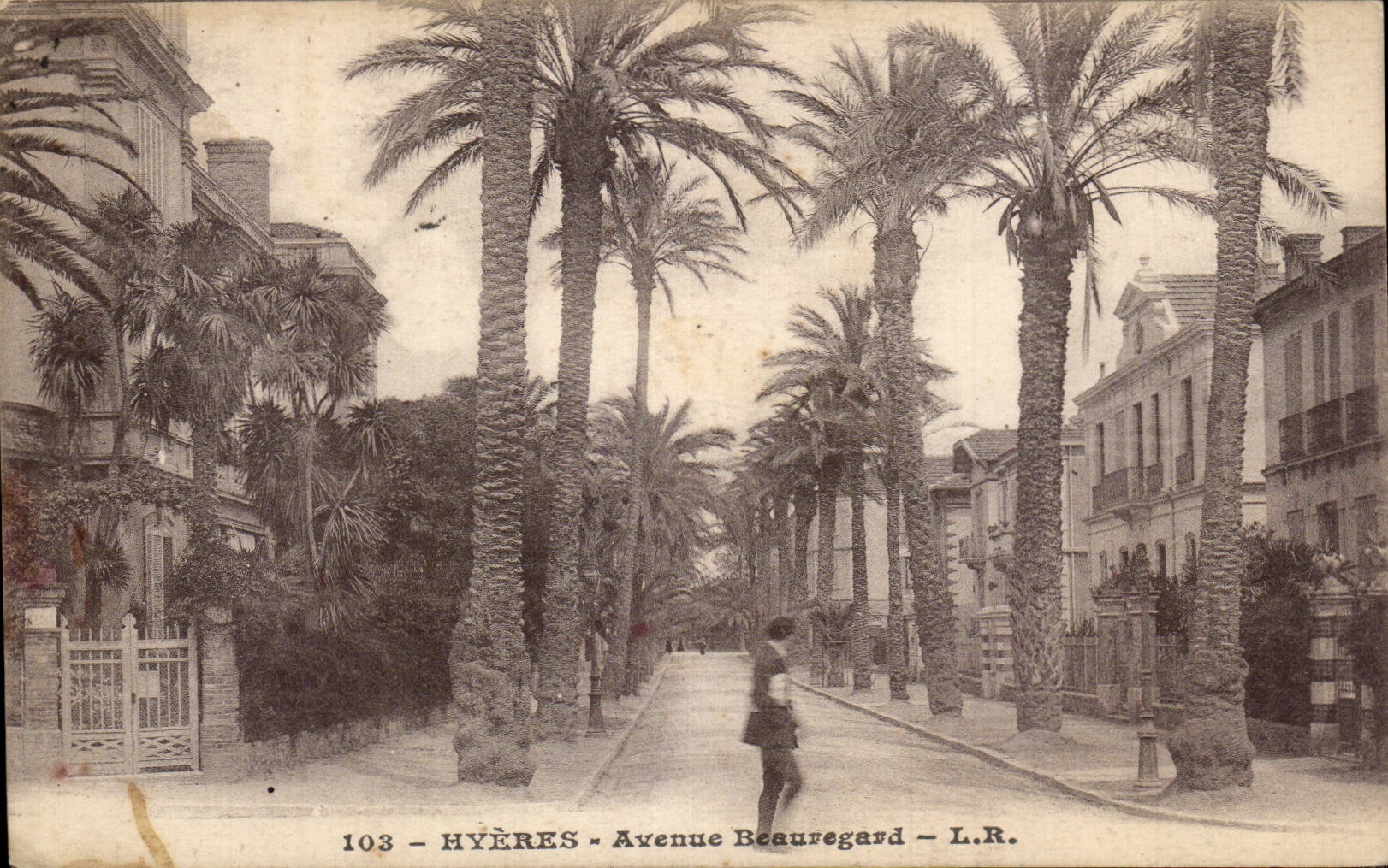 Avenida de CPA Hyeres Beauregard