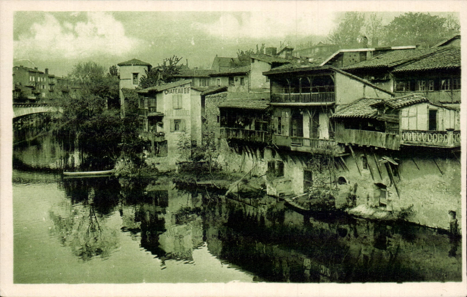 CPA Castres Bridge Miredameset old women houses