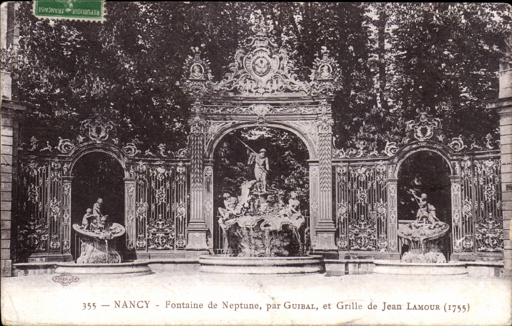 CPA Nancy La fontaine de Neptune par Guibal et grille de Jean Lamour 