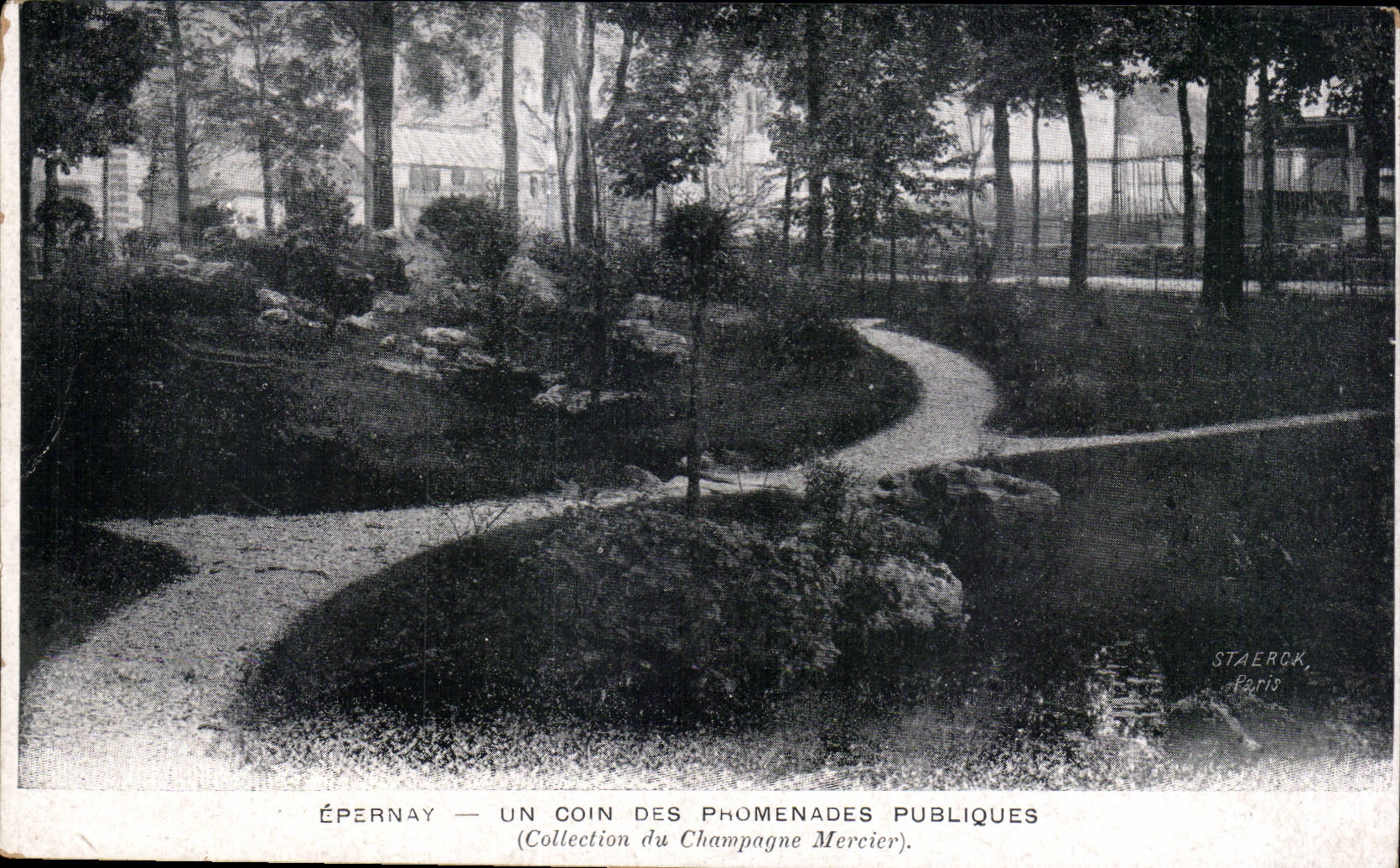 CPA Epernay a corner of the public walks Castle of Beijing