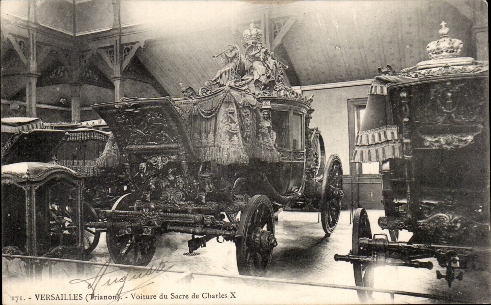 CPA Versailles Voiture du sacre de Charles X
