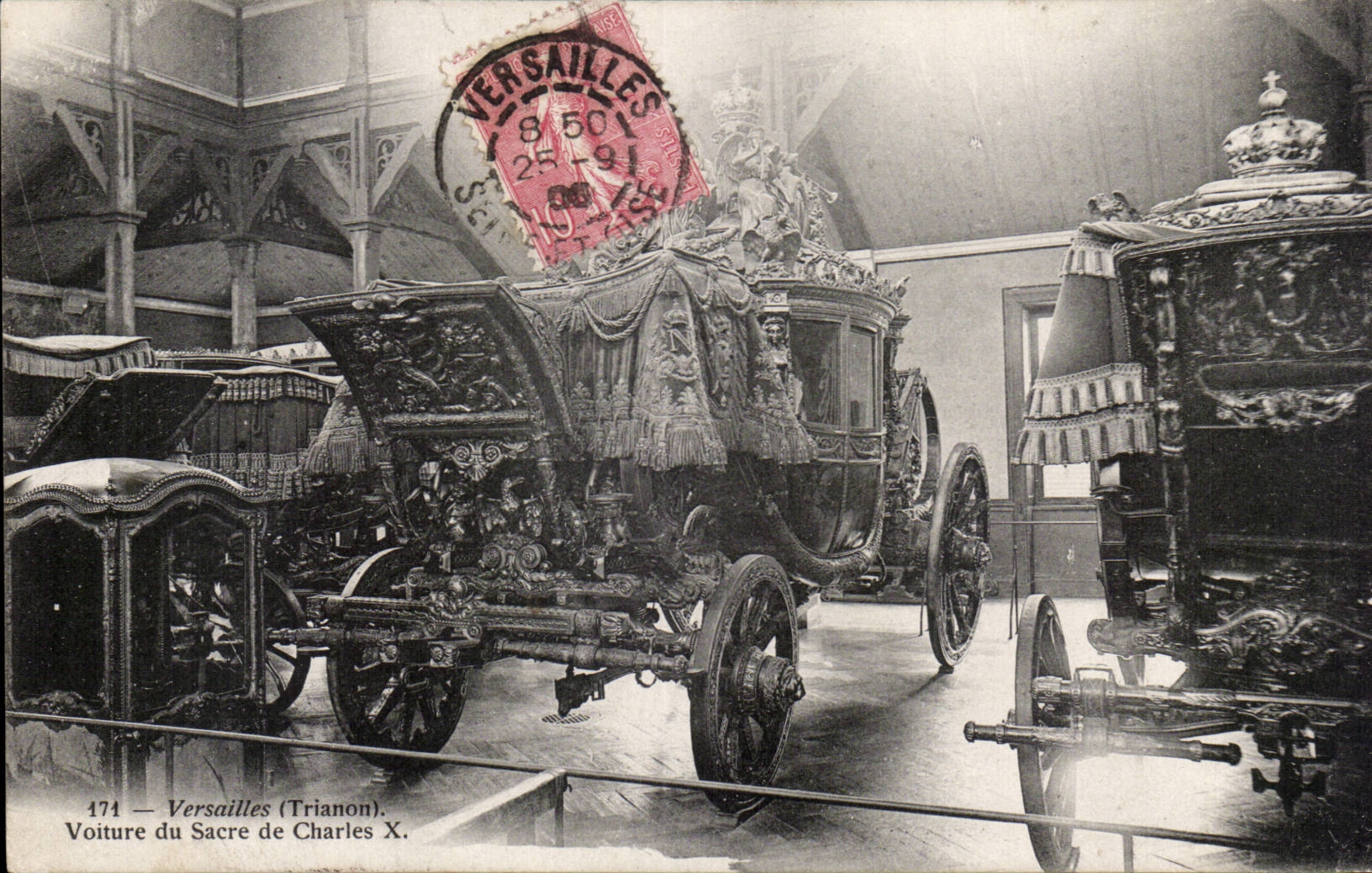 CPA Versailles Voiture du sacre de Charles X