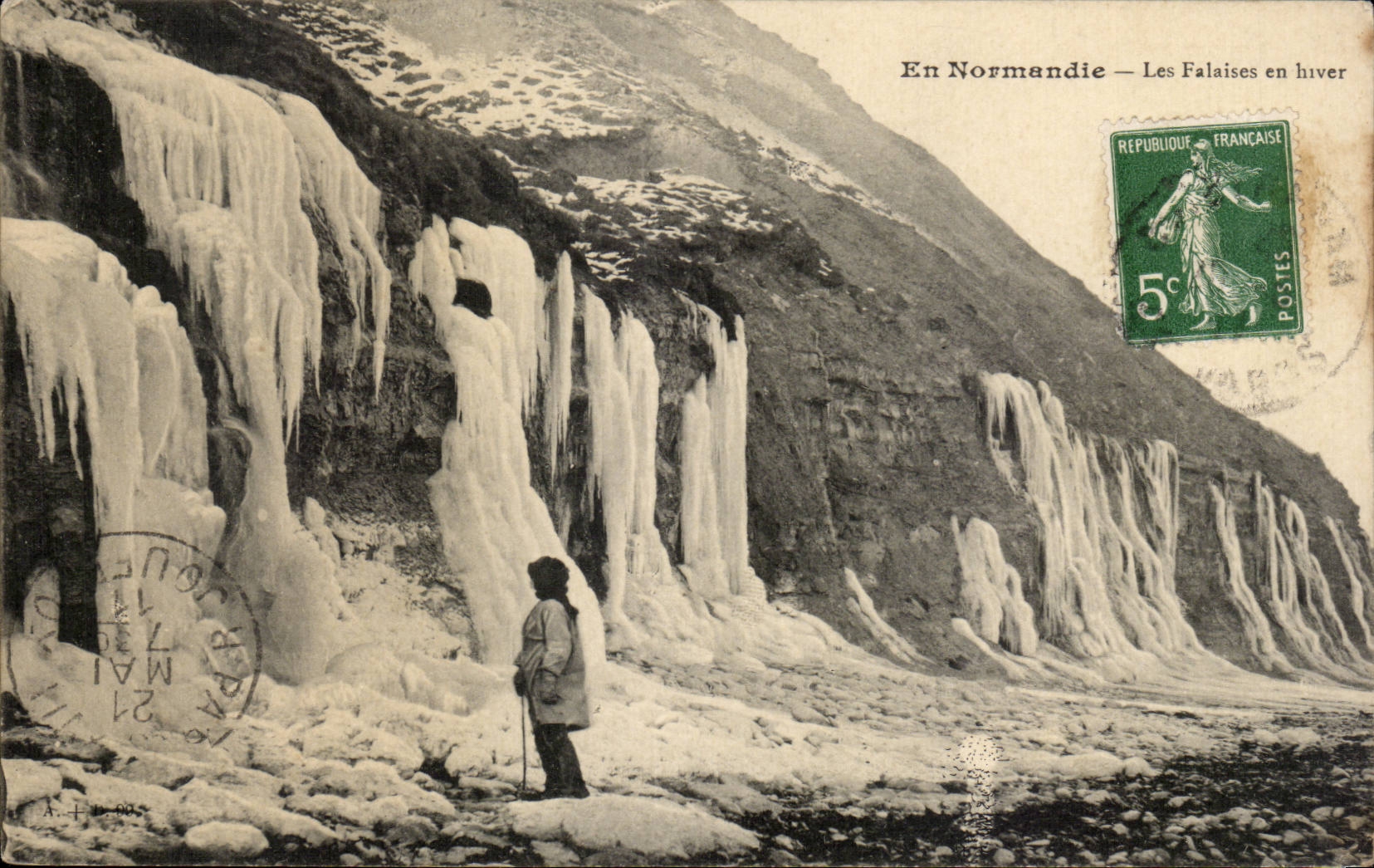 CPA En Normandie les falaises en hiver