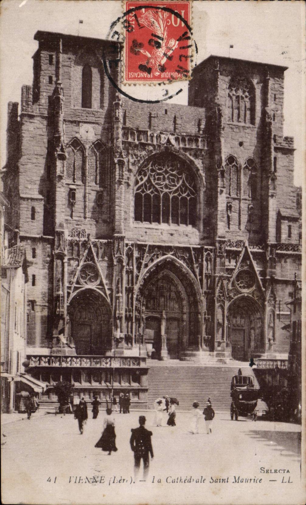 CPA Vienne La cathedrale Saint Maurice 