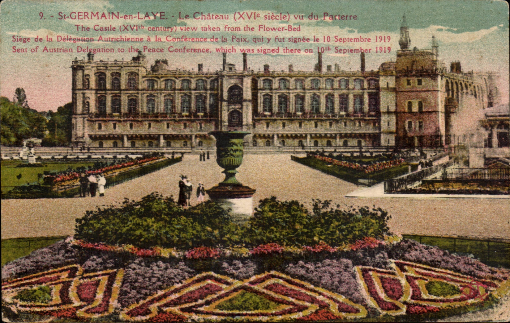 CPA St Germain en Laye Le chateau vu du parterre