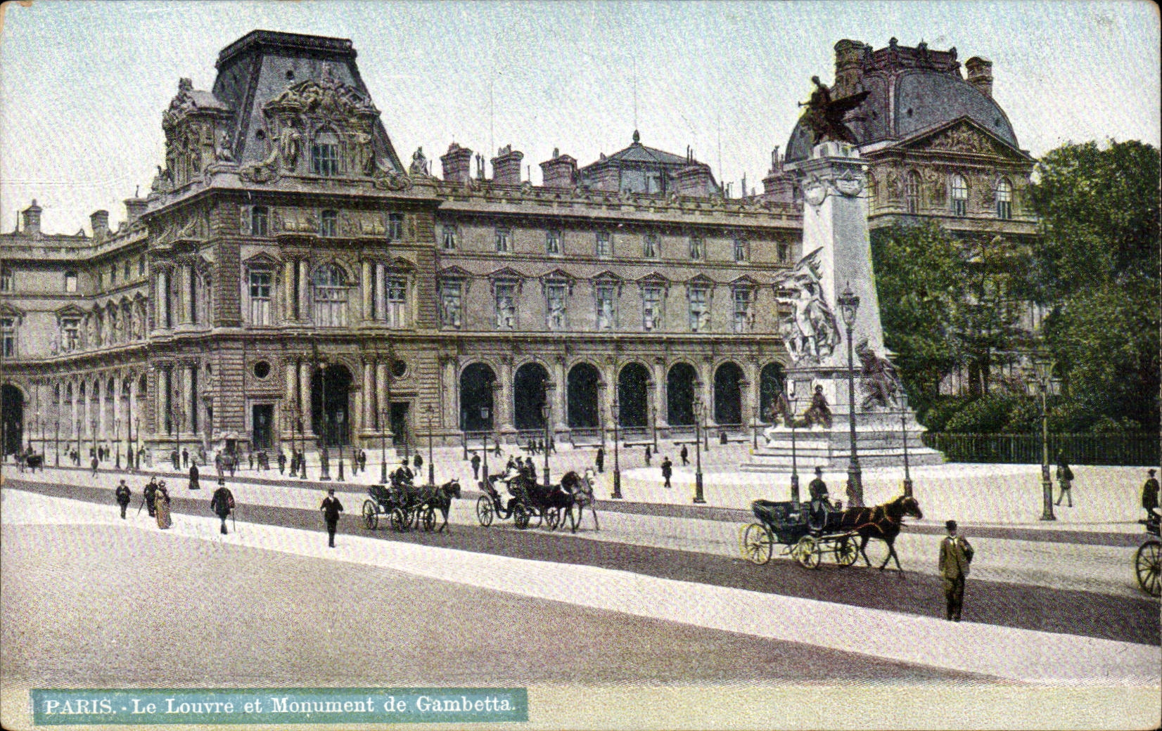 CPA Paris the Louvre and the monument of Gambetta
