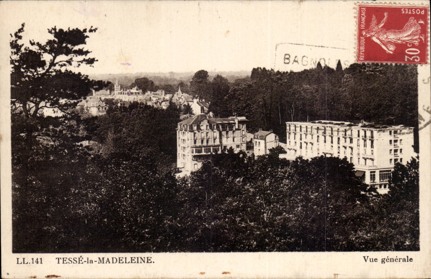 CPA Tesse la Madeleine Vue generale