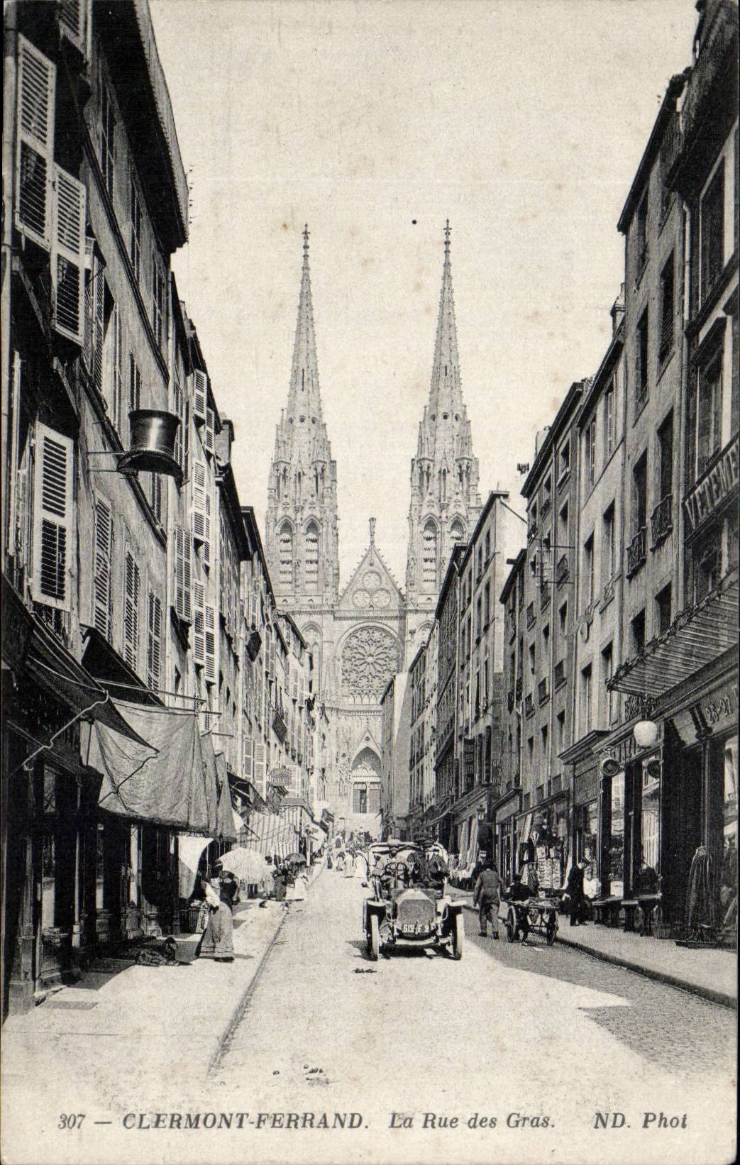CPA Clermont Ferrand the street of the Fats