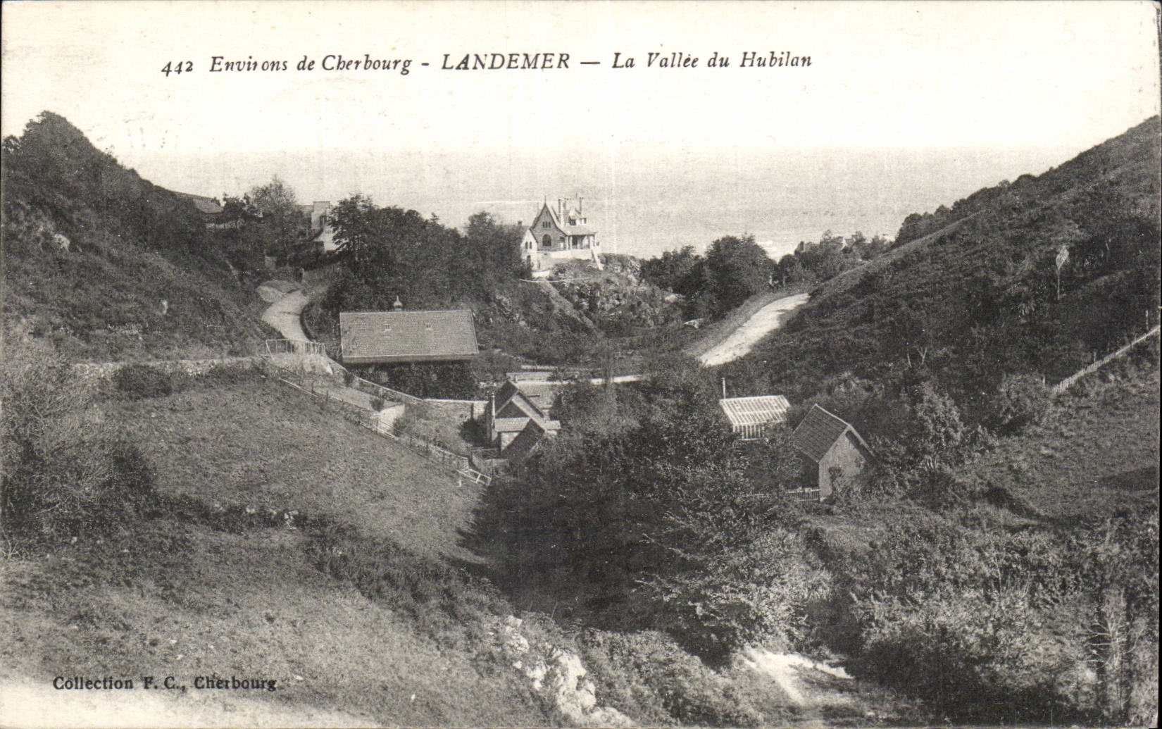 CPA Environs de Cherbourg Landemer La vallee du Hubilan