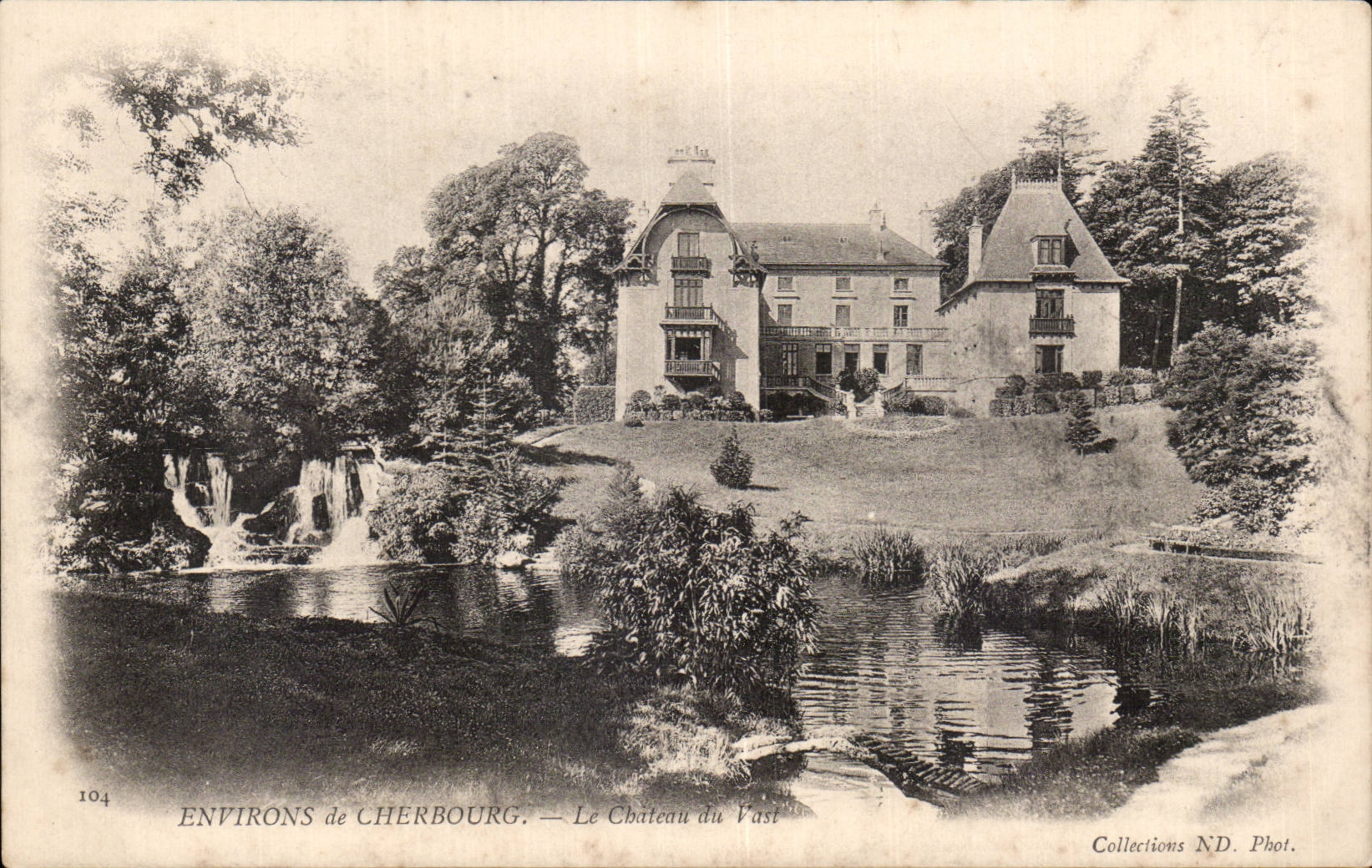 CPA Environs de Cherbourg Le chateau du Vast