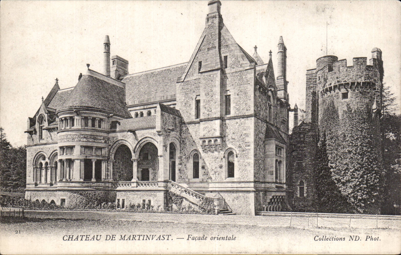 CPA Chateau de Martinvast Facade orientale